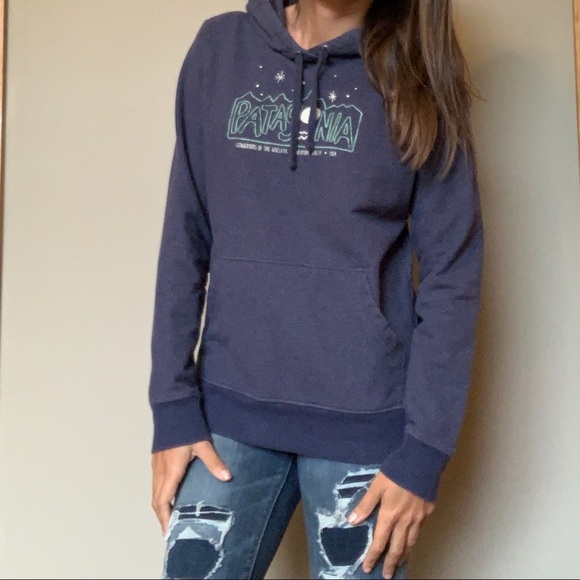 patagonia hoodie navy